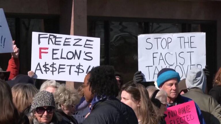 EE.UU.: el Partido Republicano presenta un plan presupuestario que propone disminuir la financiación a programas sociales y financiar “recortes impositivos para los millonarios”