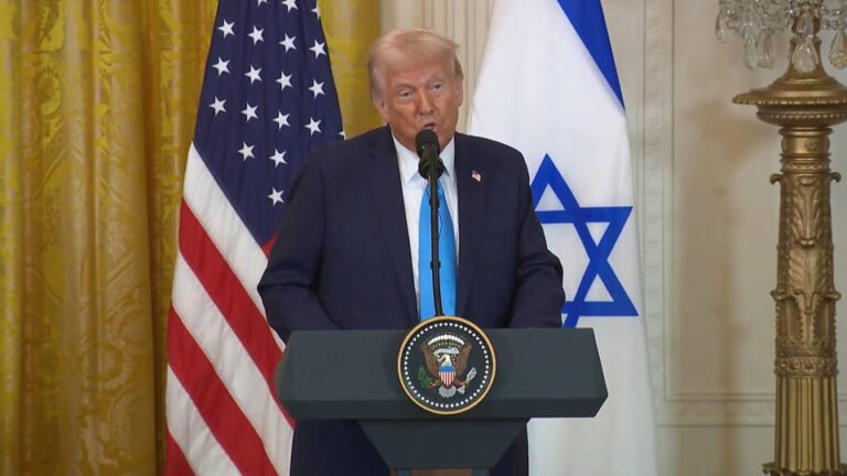 Trump pide la limpieza étnica de toda la Franja de Gaza y dice que EE.UU. “tomará el control” del enclave palestino