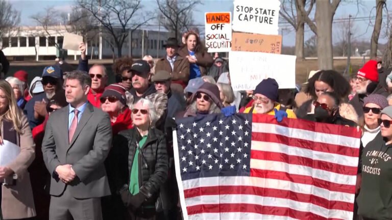 Un juez federal de EE.UU. extiende el plazo para aceptar la oferta de Elon Musk a los empleados gubernamentales que se jubilen de manera anticipada