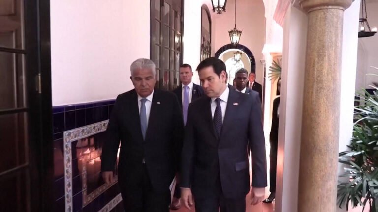 Trump reitera su amenaza de tomar ilegalmente el control del canal de Panamá por los vínculos de ese país con China