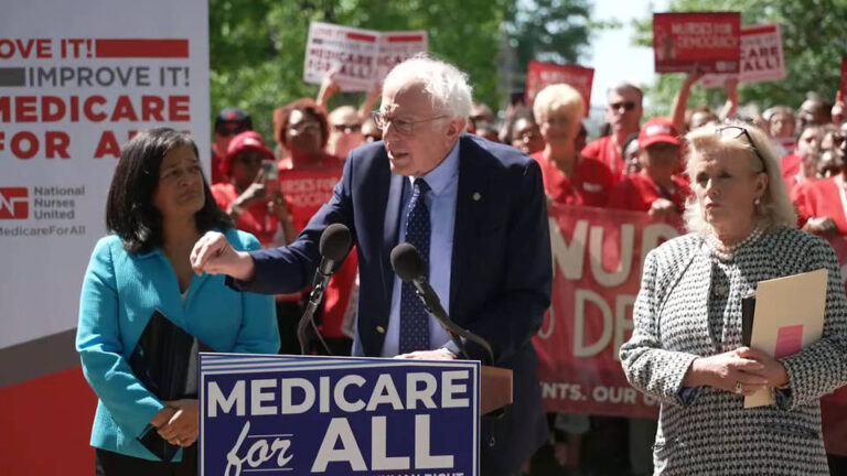 EE.UU.: dos congresistas del sector progresista del Partido Demócrata se unen a la propuesta del senador independiente Bernie Sanders de reintroducir la Ley Medicare para Todos