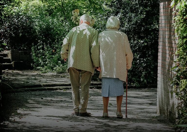 Virginia celebra el Mes de la Prevención del Abuso en Adultos