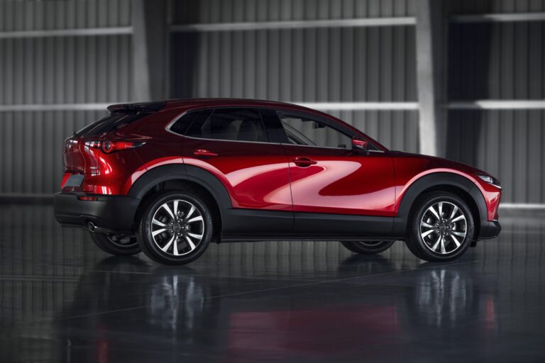 Mazda CX-30. Un crossover atractivo y divertido de conducir.