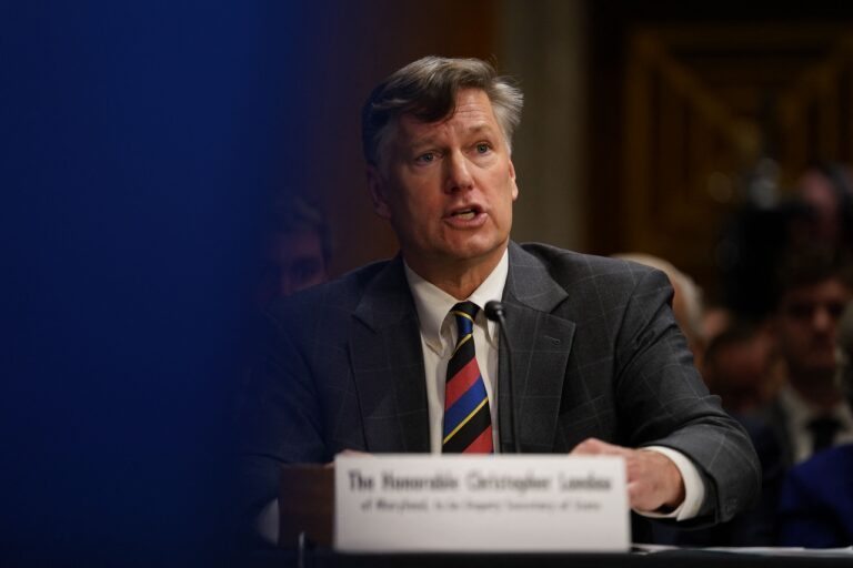 Vicesecretario de Estado de EE.UU. viajará a México, El Salvador y Guatemala para erradicar inmigración ilegal