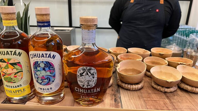 Cihuatán, ron de El Salvador en Washington DC