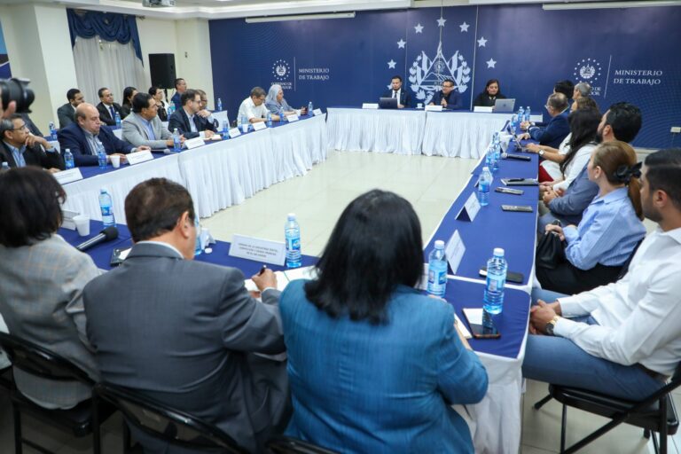 Rolando Castro: “Ya tenemos Consejo Superior del Trabajo”