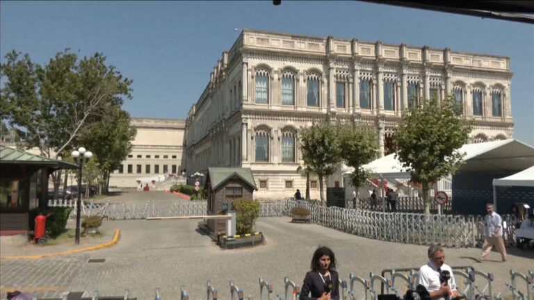 Ucrania y Rusia se preparan para dar inicio a una tercera ronda de negociaciones de paz