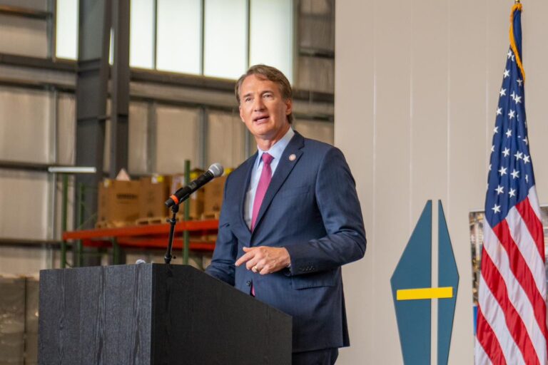 $40 Millones en Subvenciones del Programa de Sitios Listos para Negocios de Virginia