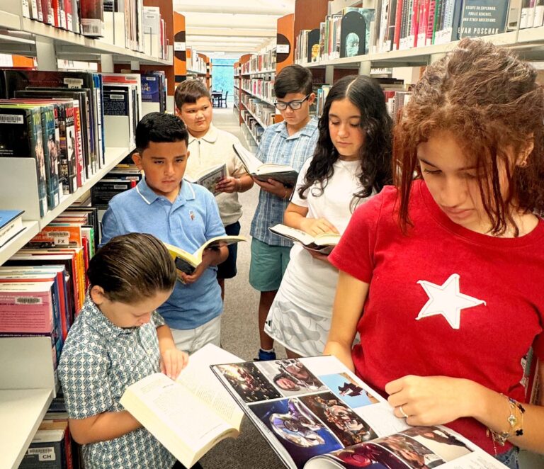 Inicia año escolar en Virginia