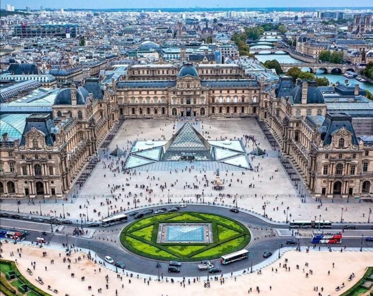 El Louvre, el museo más visitado del mundo, tesoro de París