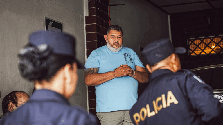 Golpe a sujetos que se dedican al narcomenudeo en El Salvador