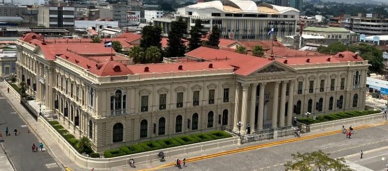 Palacio Nacional de San Salvador, una joya arquitectónica
