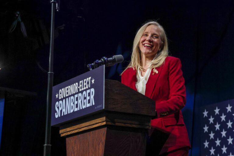 La gobernadora electa Spanberger anuncia el liderazgo de su equipo de transición