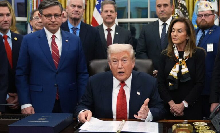 Se reabre el gobierno federal