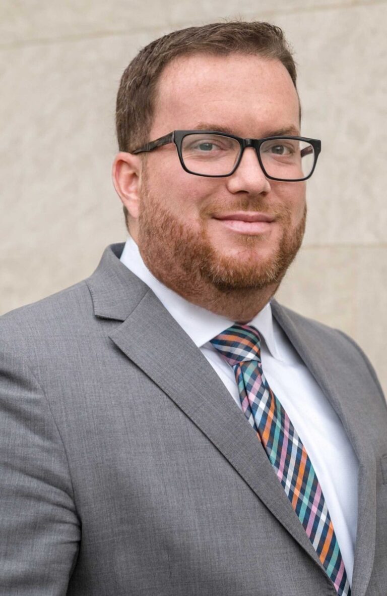 La gobernadora electa Spanberger anuncia el nombramiento de su nuevo secretario de Transporte