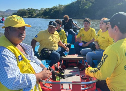 Recuperan cadáver de guatemalteco que se ahogó en el río Lempa