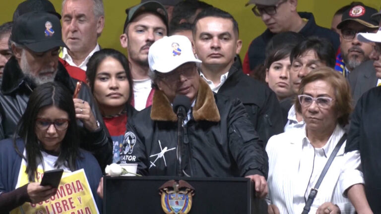 Trump invita al presidente colombiano, Gustavo Petro, a la Casa Blanca tras amenazar con atacar a Colombia