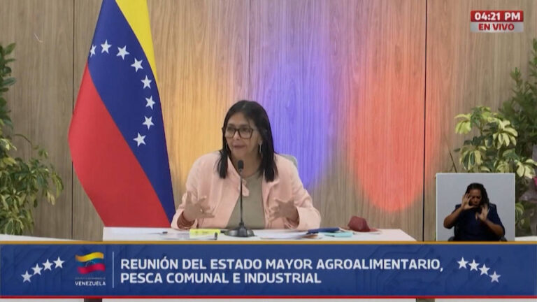 Revelan que la presidenta interina de Venezuela solicitó ayuda a EE.UU. para detener un petrolero que salió de Venezuela sin permiso