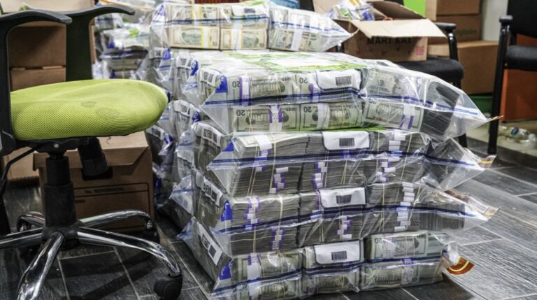 Chalatecos jugaron “pirámide” y concentraron aproximadamente $38 millones en “Credicash”