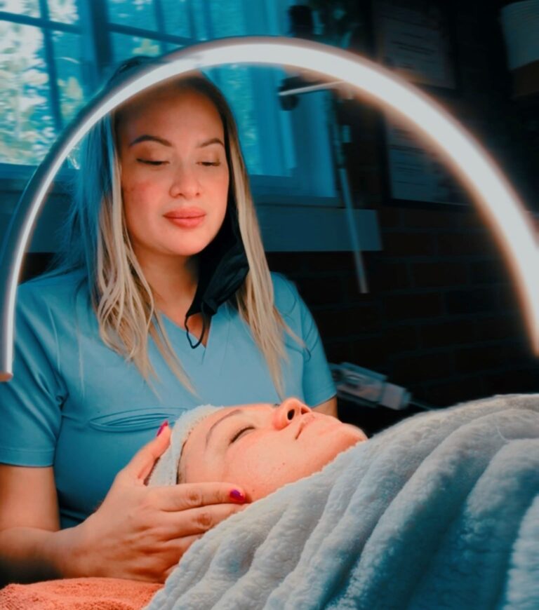 Johanna Paulette Marenco: Belleza, profesionalismo y compromiso con la excelencia