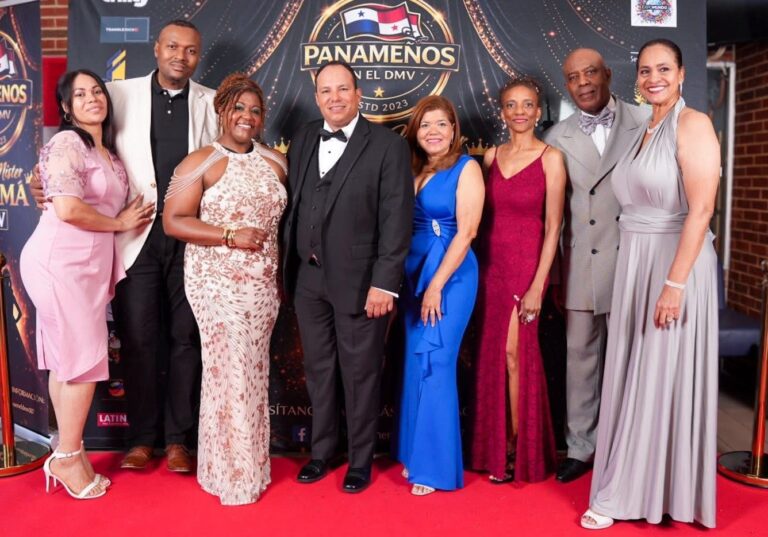 Panameños coronan al Rey y Reina del DMV