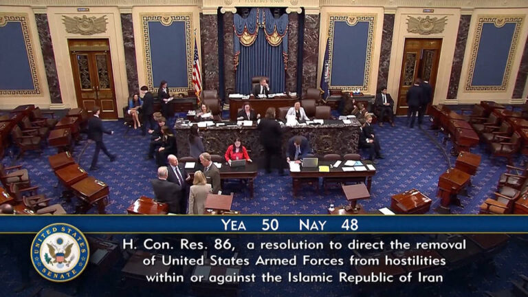 El Congreso estadounidense ordena a Trump poner fin a la guerra de EE.UU. contra Irán