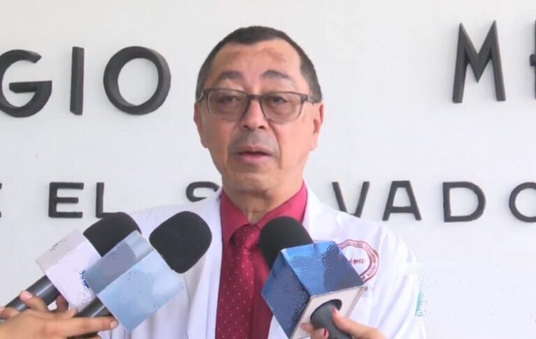 Colegio Médico no respalda candidatura presidencial de Rafael Aguirre