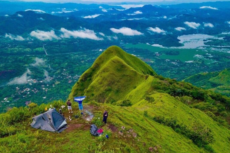 Cerro Eramón: un paraíso entre las nubes de El Salvador